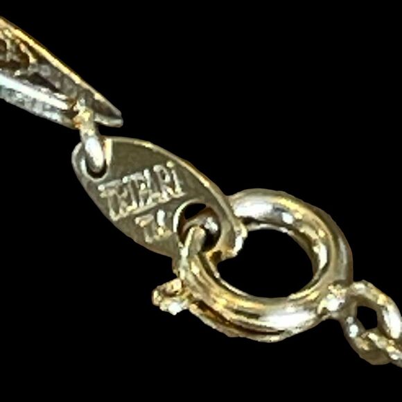 Trifari Vintage Gold Tone Filigree Bracelet Oval Links Dainty 7.5” Length - Picture 2 of 5